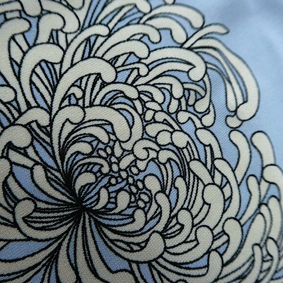 Vintage 90s Y2K BCBG Sweetheart Midi Dress Floral Pale Blue Knit Sharkbite Hem M - Picture 5 of 7